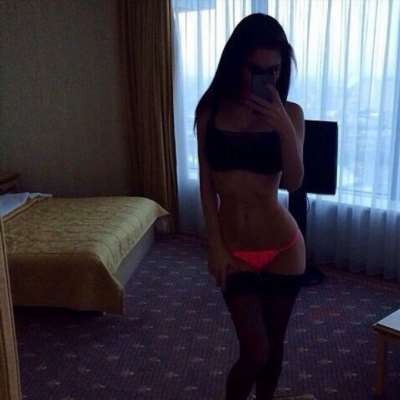 escort massage i Dronningmolle - Elite Escort